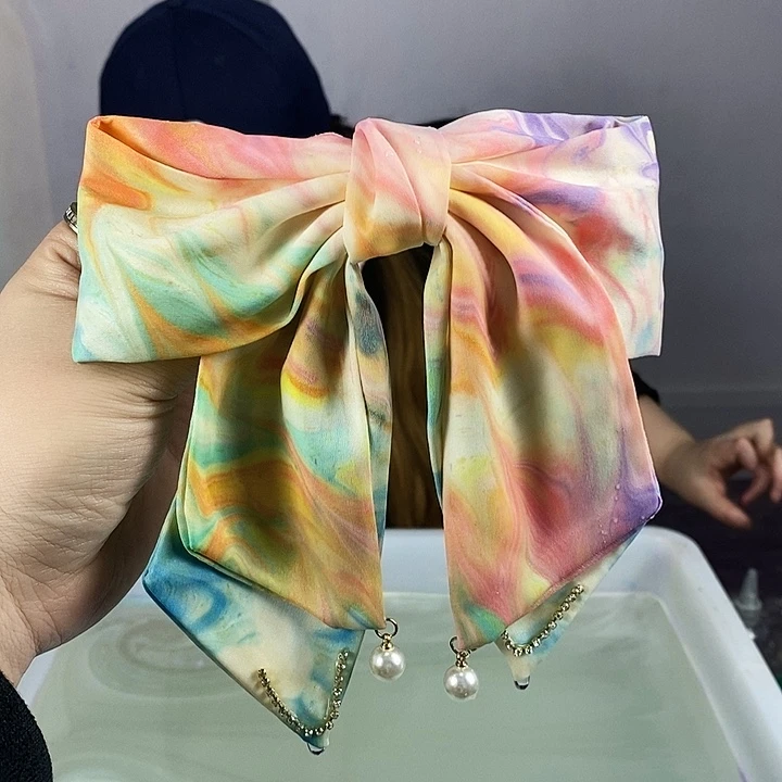 ****娅大理石磁石蝴蝶夹