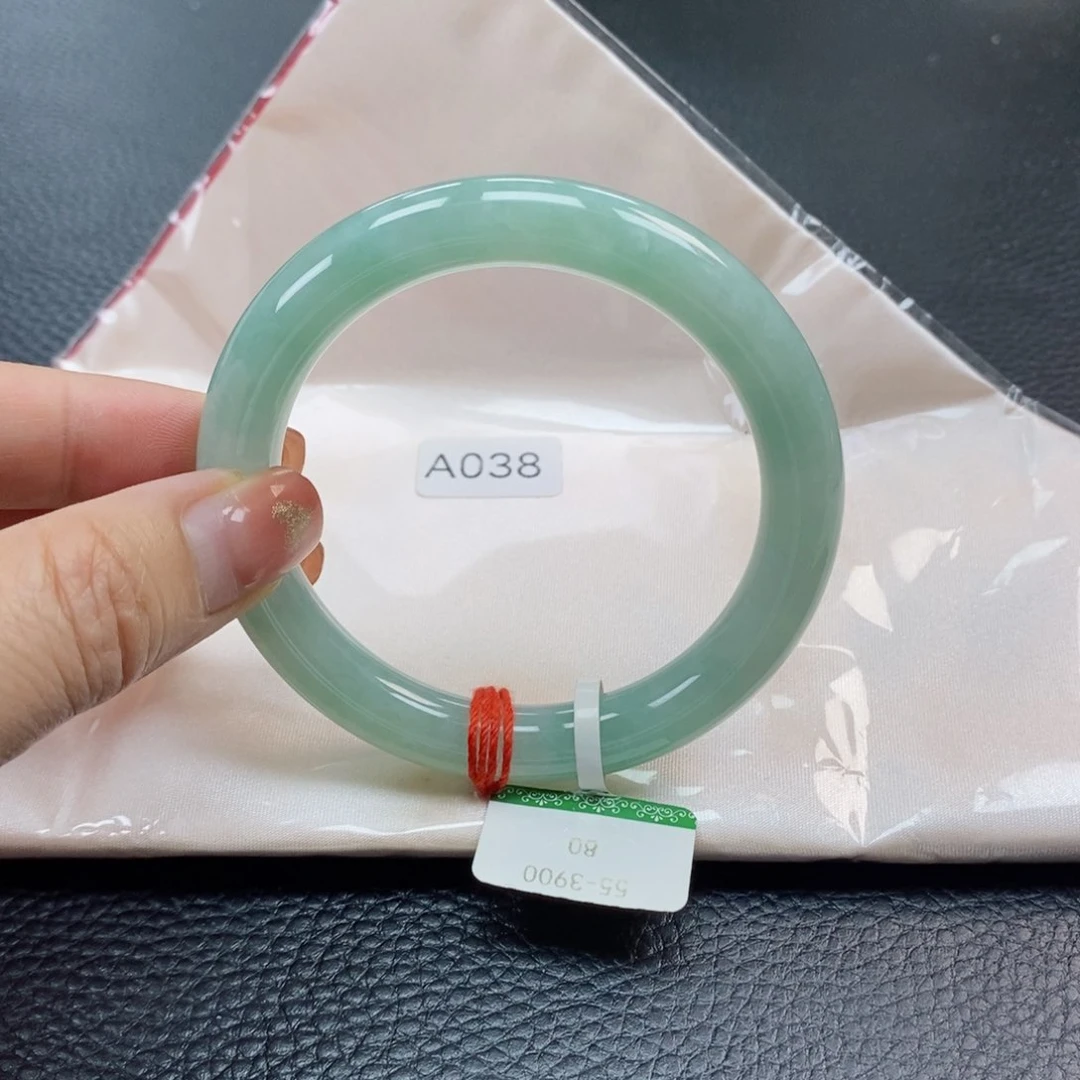 【闪购商品】翡翠手镯未镶嵌55圈