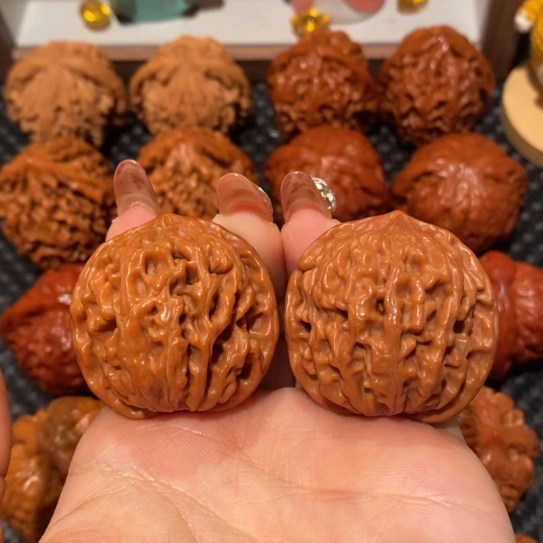 桃核吊坠37.6平谷168，0928