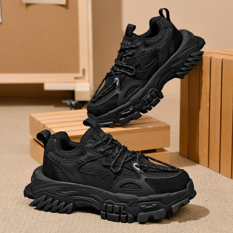 JEEPSPIRIT吉普男鞋2025夏季新款运动防滑男款纯黑休闲鞋百搭潮鞋