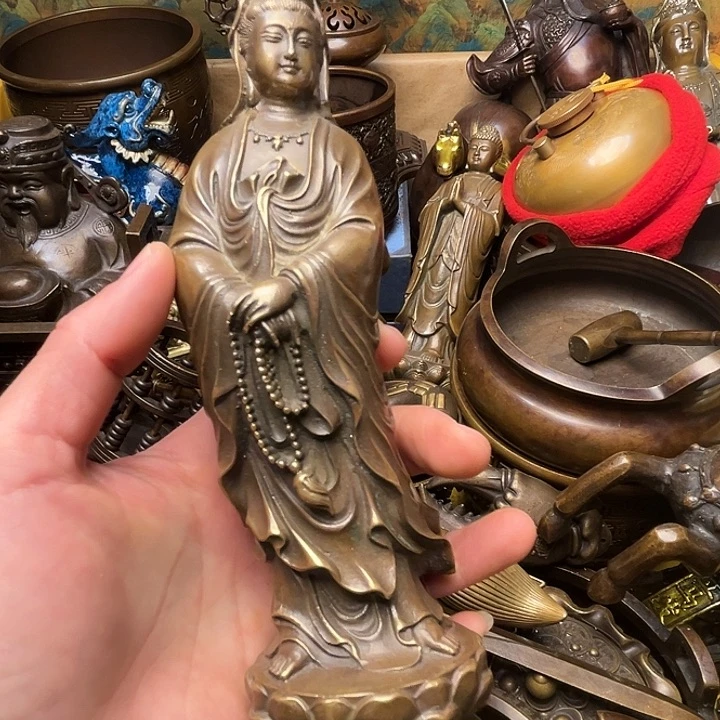 精美铜器批发档口