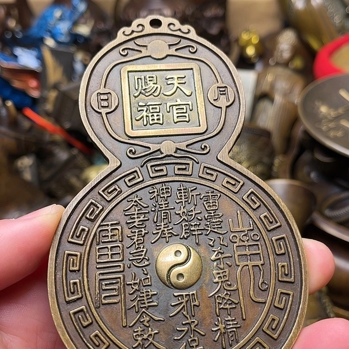 精美铜器批发档口