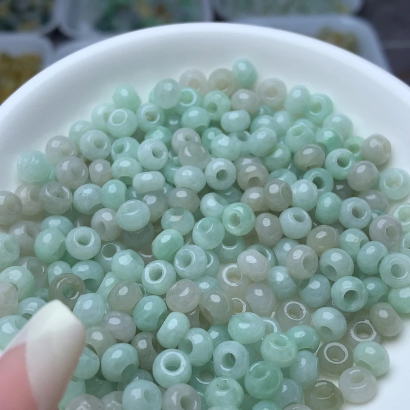 【闪购商品】翡翠手链未镶嵌卡5*6.3紫绿大孔30个