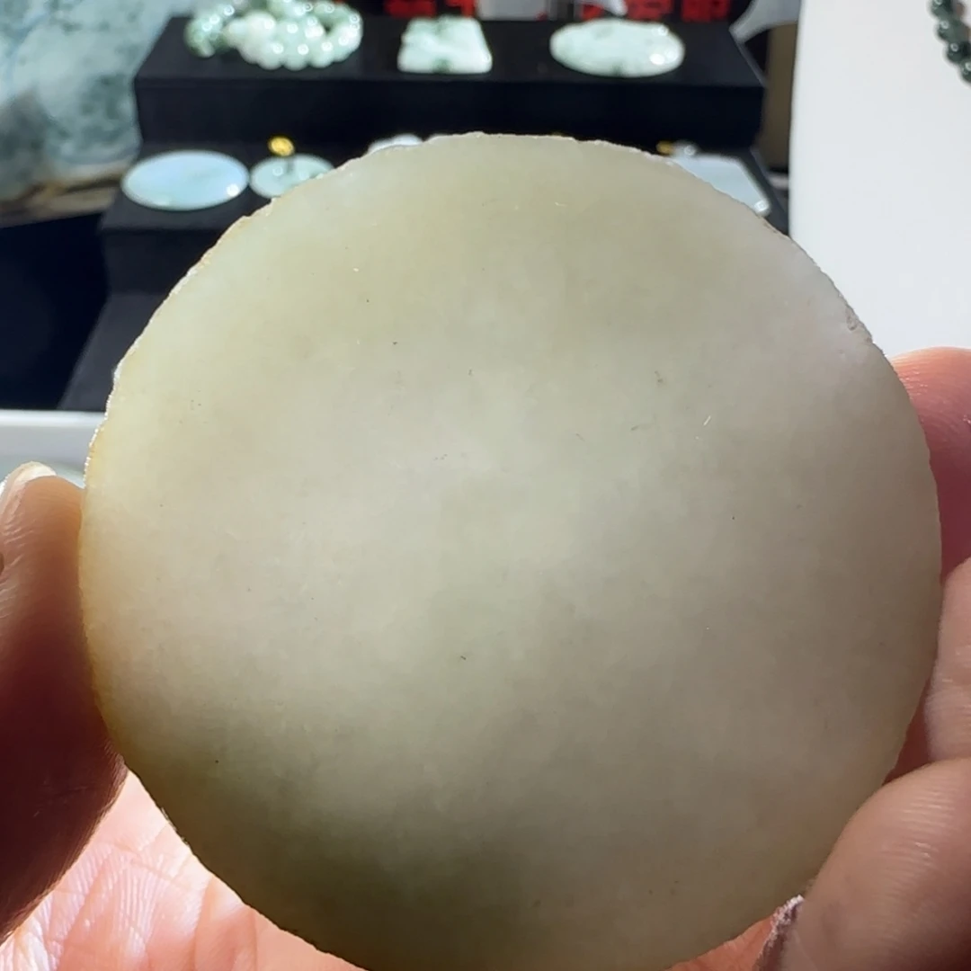 定制翡翠未镶嵌定制