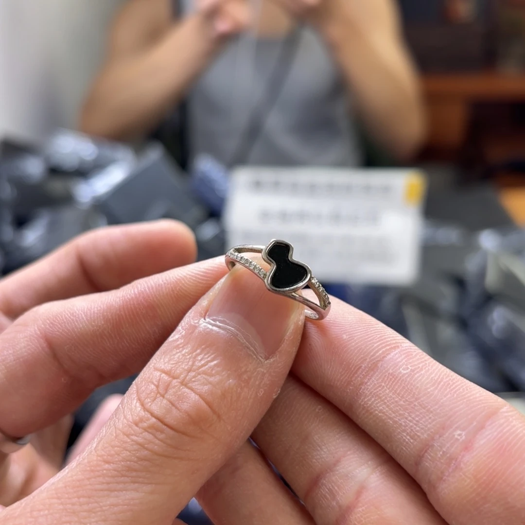 翡翠银S925镀金镶嵌颈饰