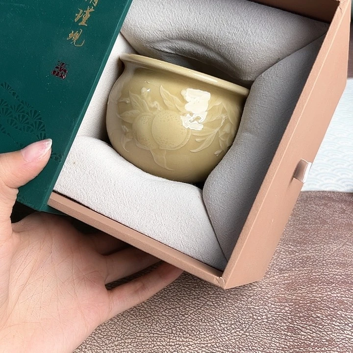 乐***怀龙泉云间青瓷小米茶器