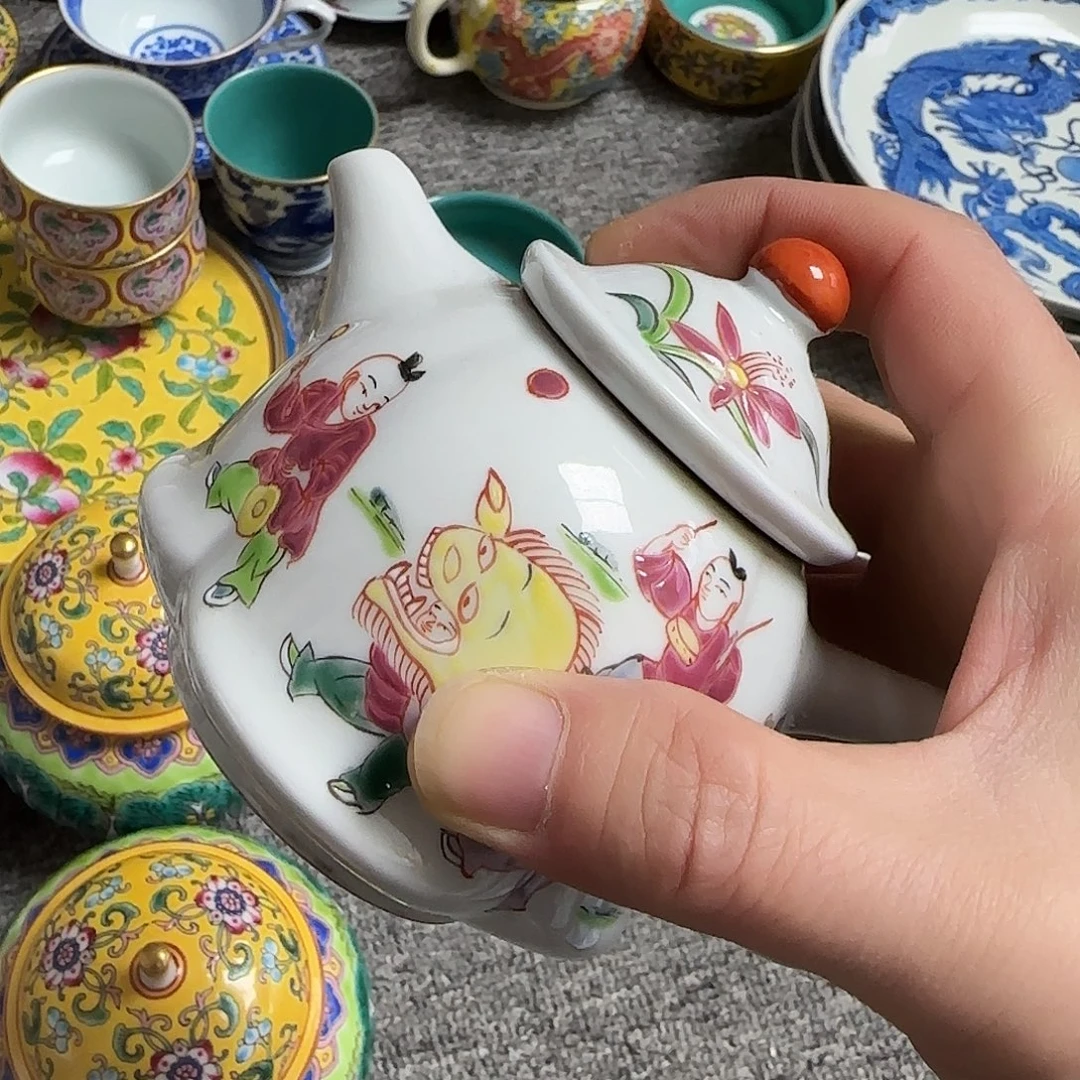 瓷片瓷器的工艺技术特点二是