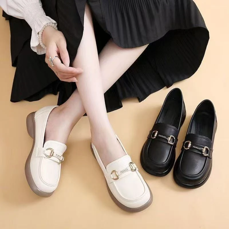 2025年【品牌同款】新款女鞋百搭春鞋粗跟乐福鞋女软底低跟