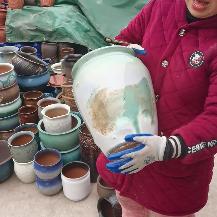 红陶口25高33瑕疵