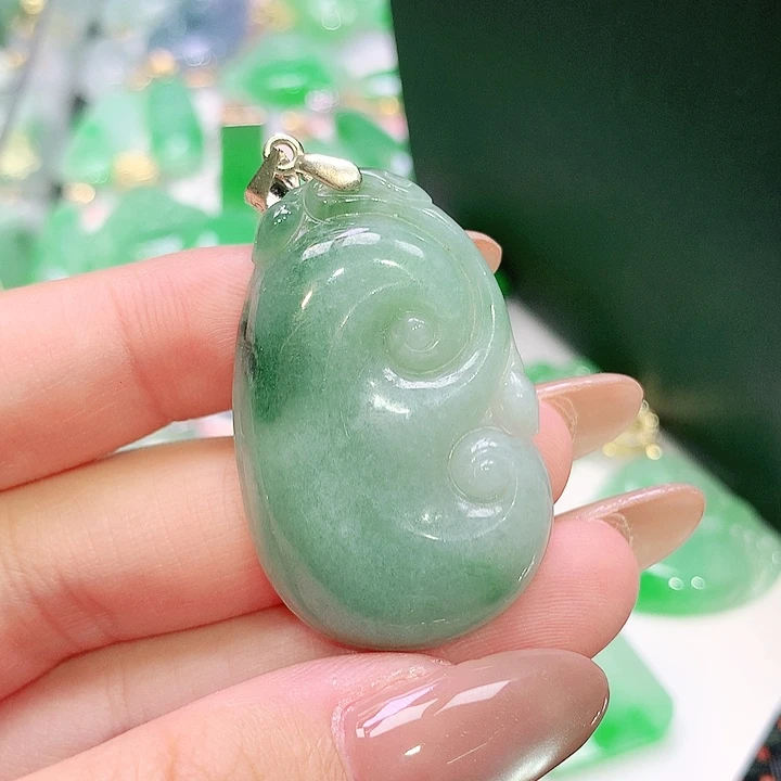 颈饰未镶嵌翡翠翡翠