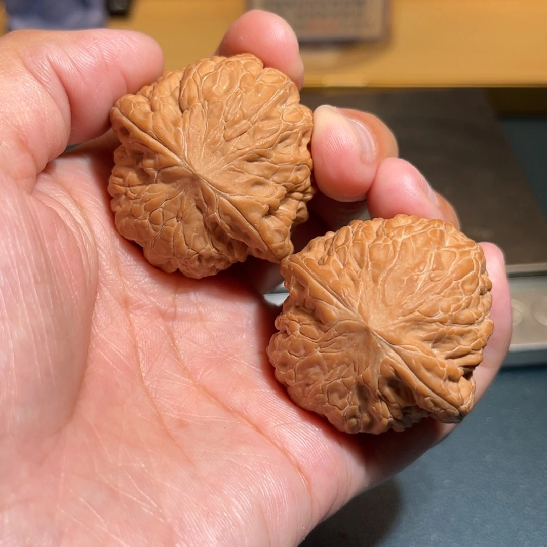 文玩核桃吊坠铁锤39