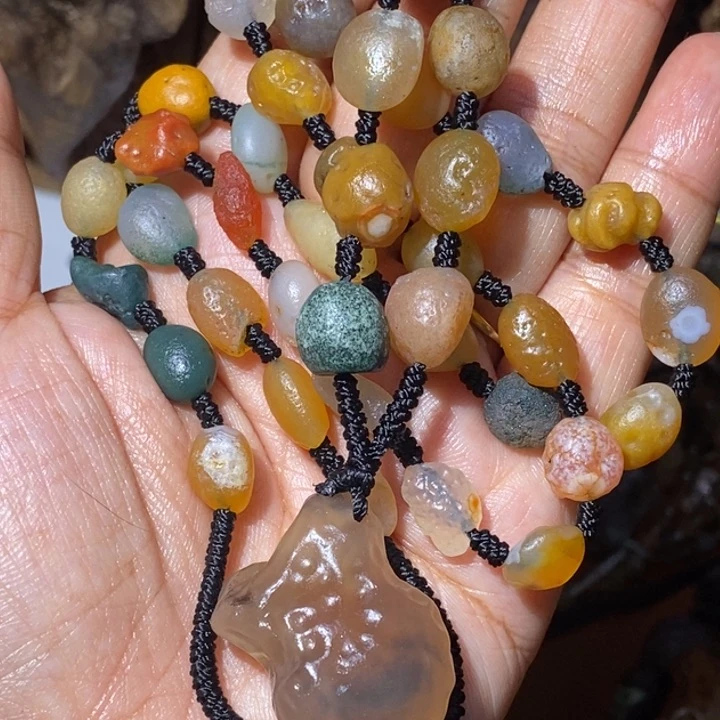 玛瑙/玉髓未镶嵌珠宝半成品