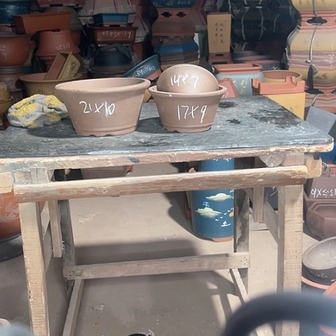 紫砂花盆小盆三个