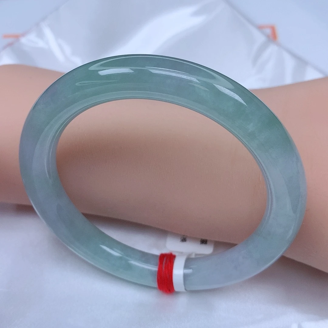 【闪购商品】未镶嵌手镯翡翠，56