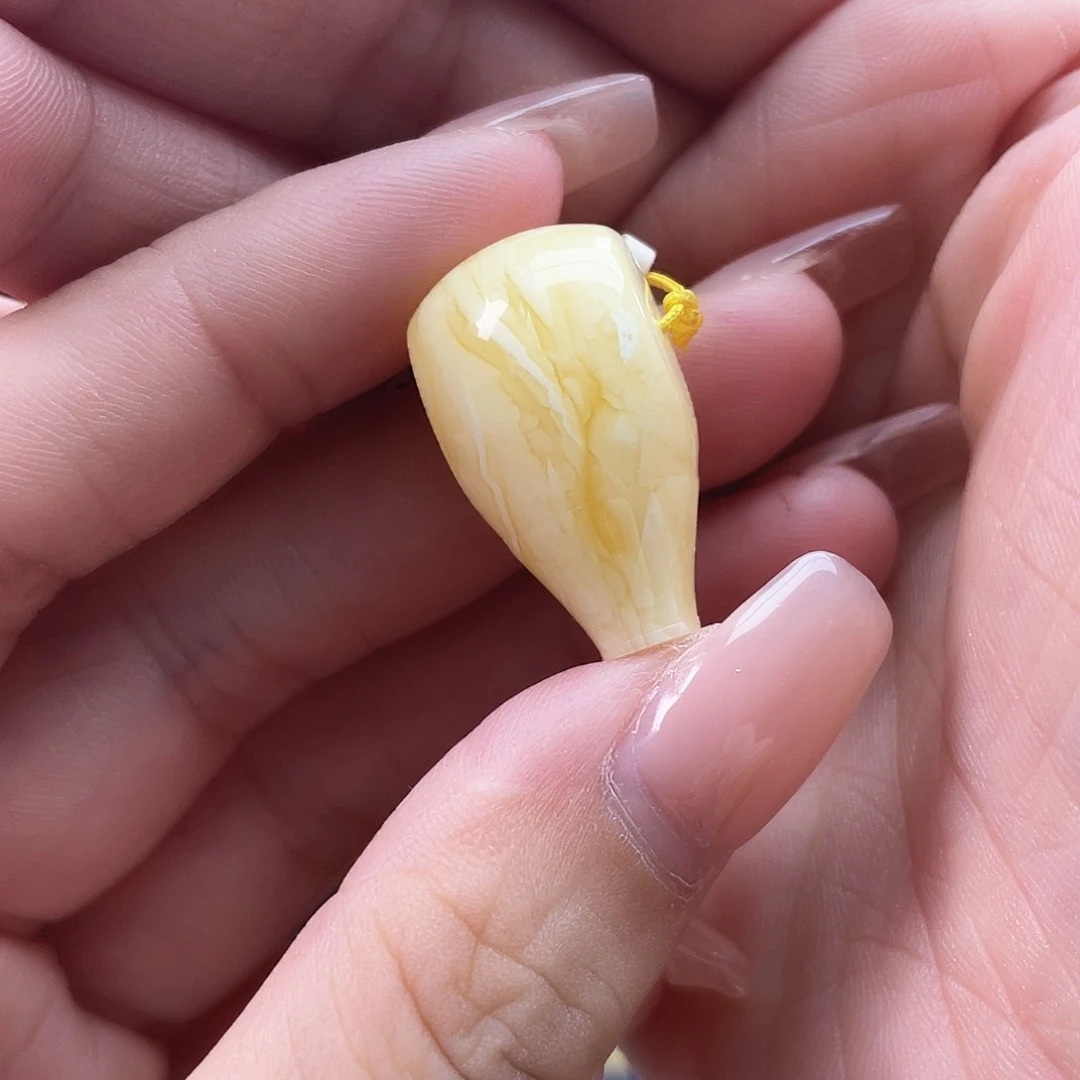 未镶嵌琥珀裸石琥珀h7