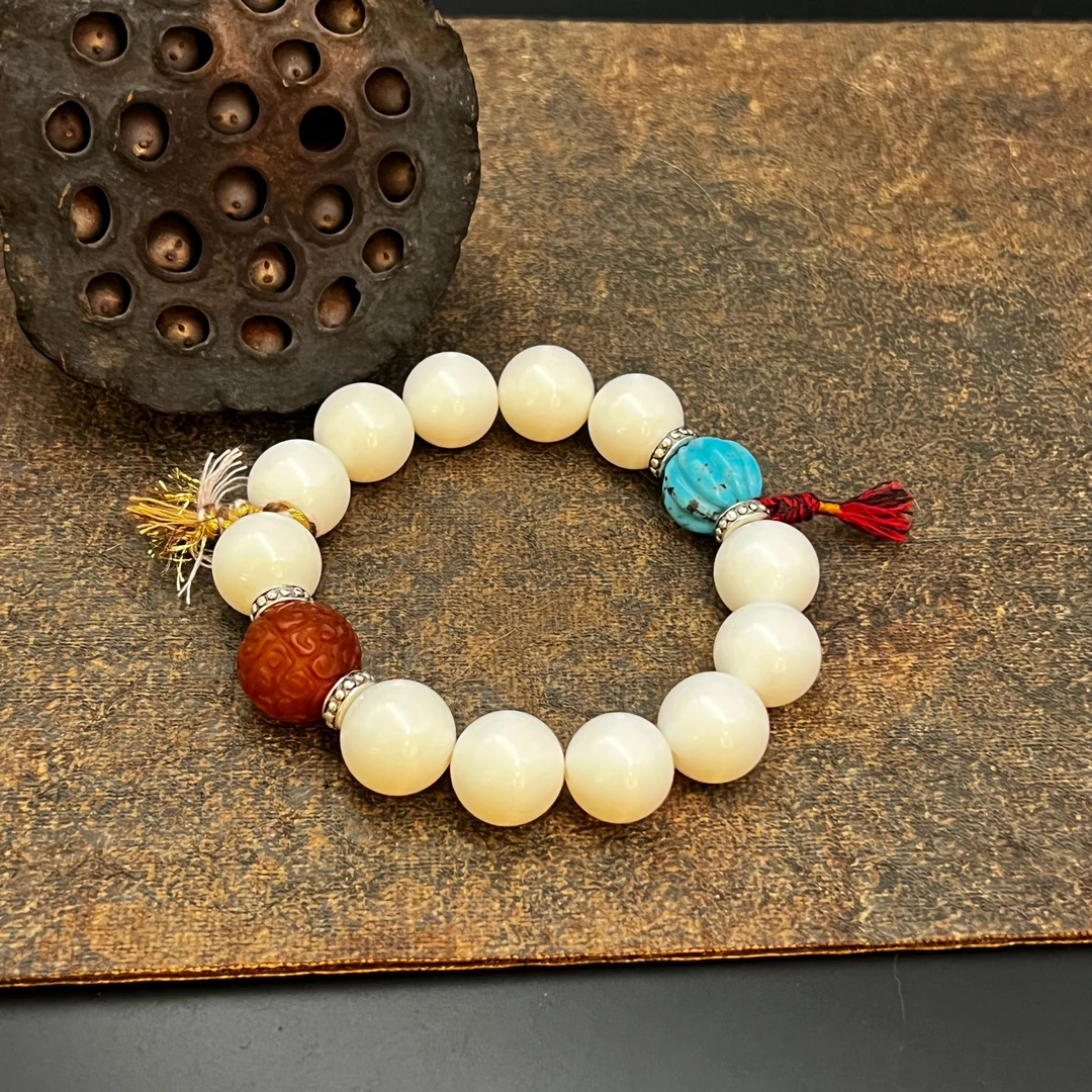 民族手工编织手链