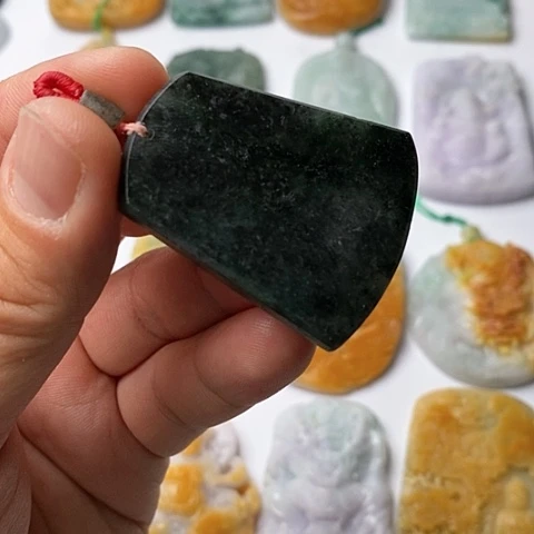 定制翡翠未镶嵌翡翠