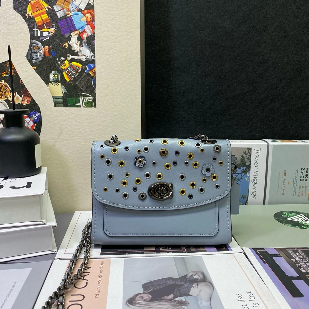 95新 COACH/蔻驰 23490斜挎包18*13