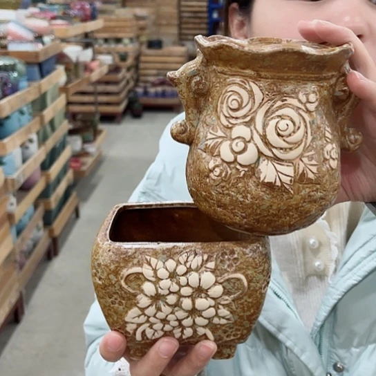 陶瓷直播间已有一年