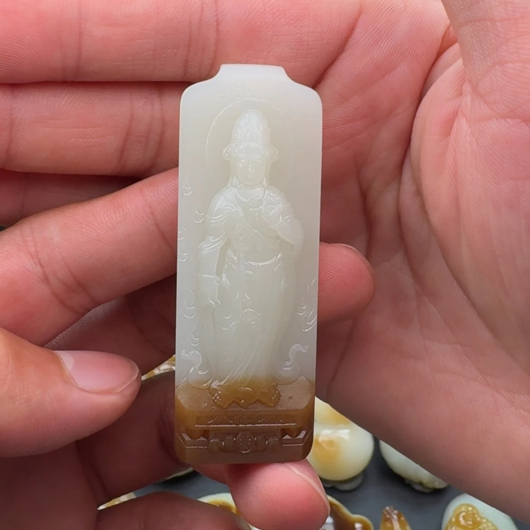 石***头定制和田玉玉观音