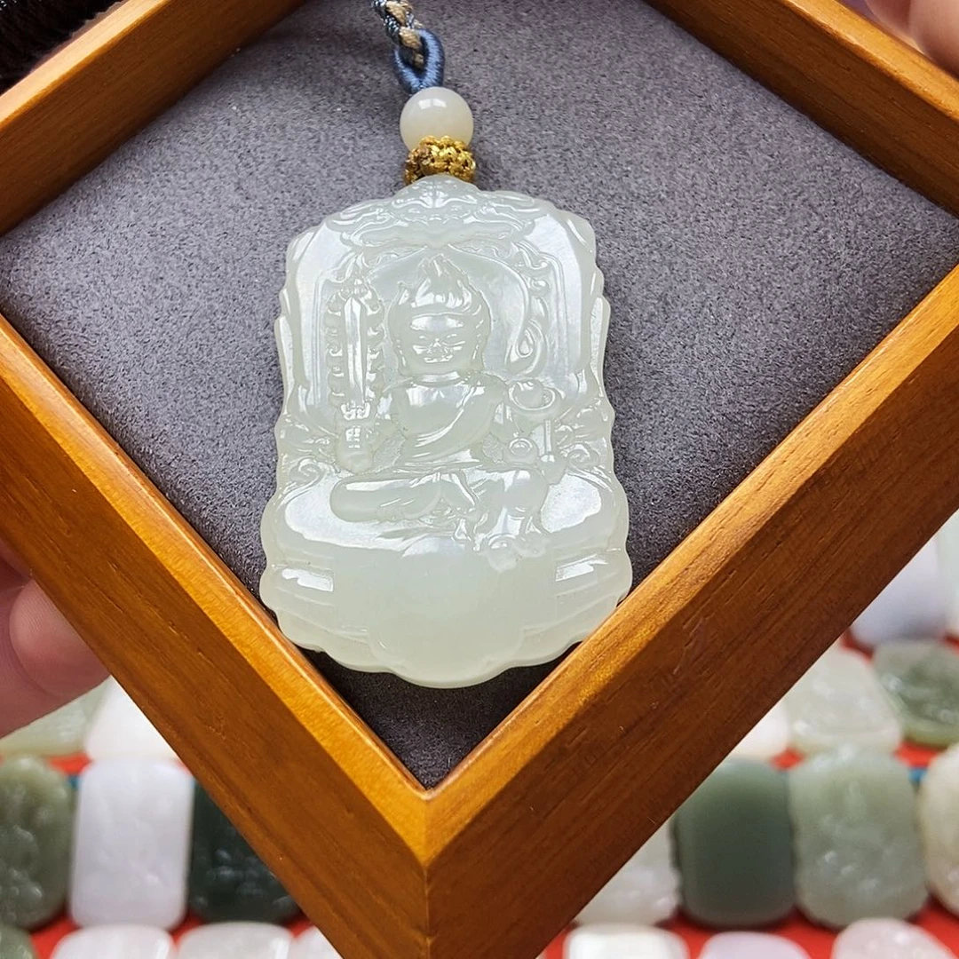 颈饰未镶嵌和田玉溪**晓