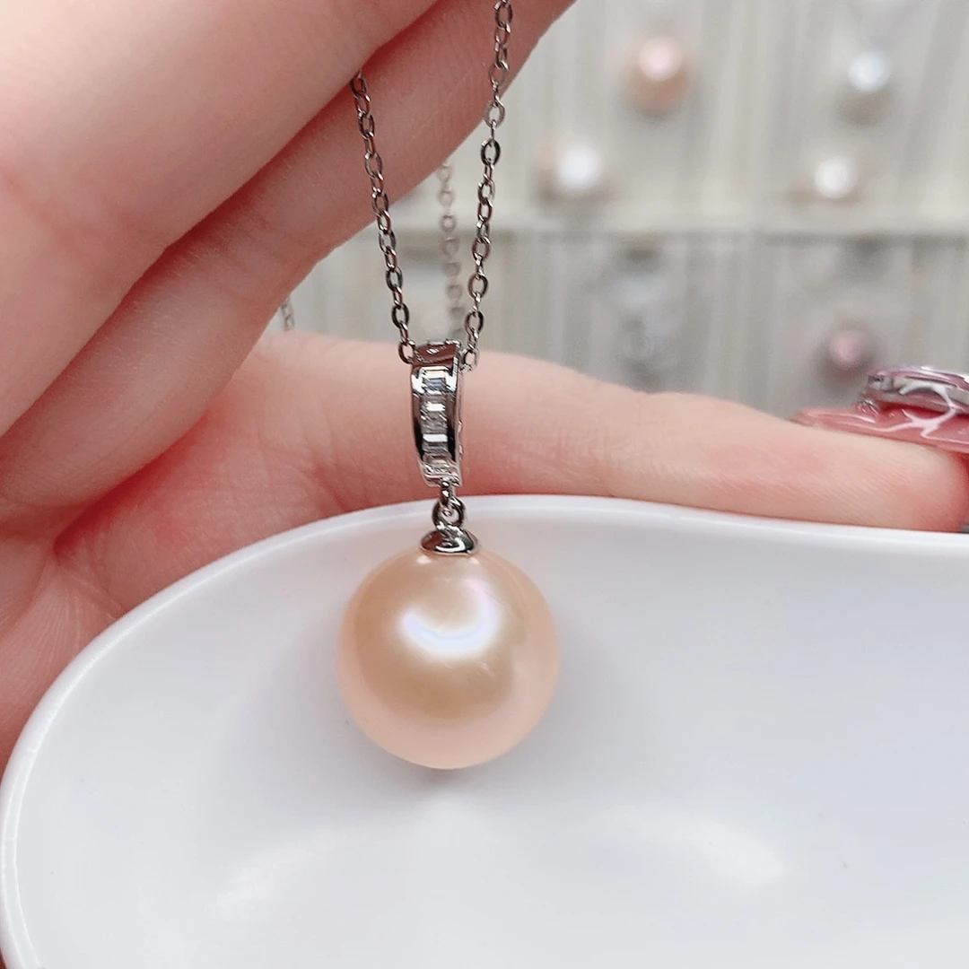 淡水珍珠吊坠(赠链)合金