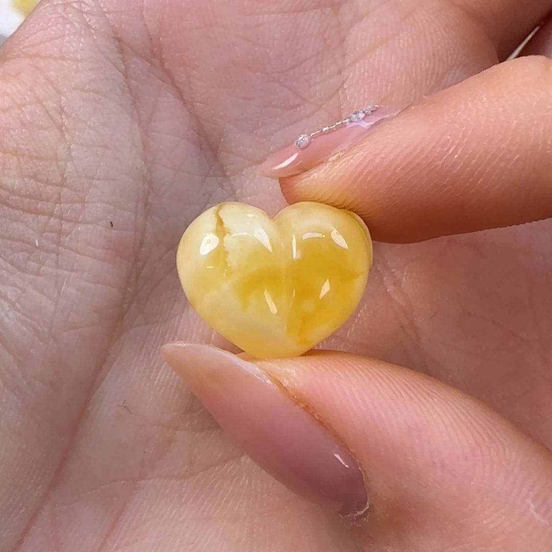 裸石琥珀未镶嵌琥珀