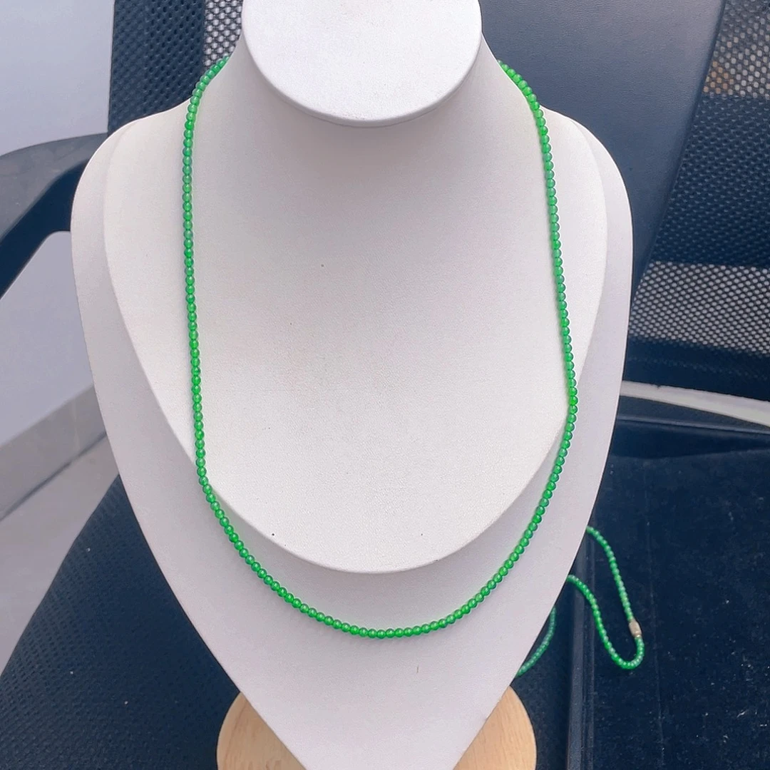 翡翠未镶嵌项链