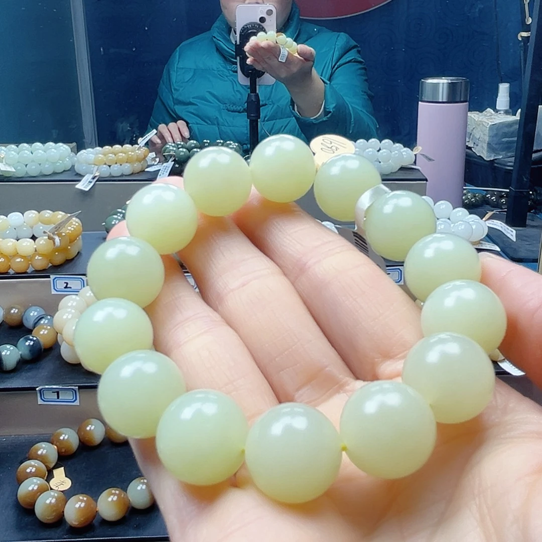 和田玉未镶嵌手链