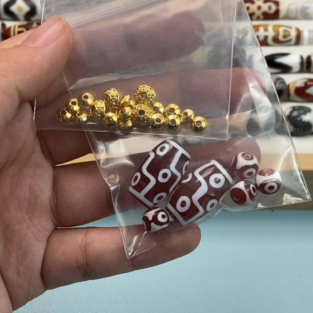 玛瑙/玉髓散珠未镶嵌辥**?