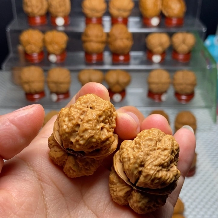 文玩核桃把件帝王蟾34