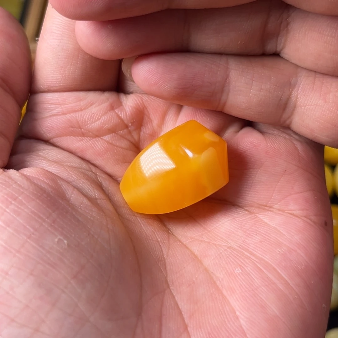 未镶嵌琥珀裸石蜜蜡焦皮鲨鱼背三通18加