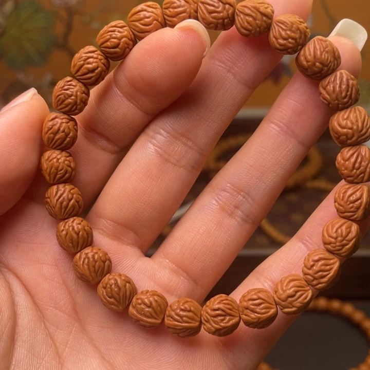 手串桃核龙纹桃核