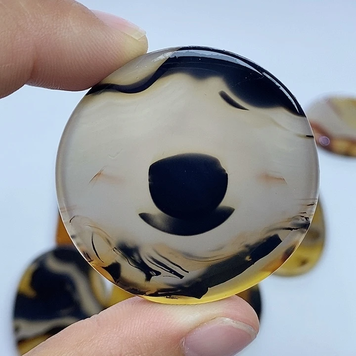 玛瑙/玉髓未镶嵌珠宝半成品