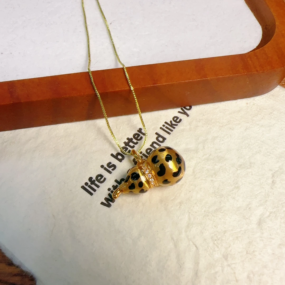 18k金秋冬豹纹系列葫芦吊坠12x23mm