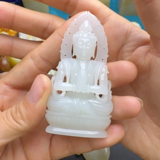 和田玉挂件未镶嵌岁**梭