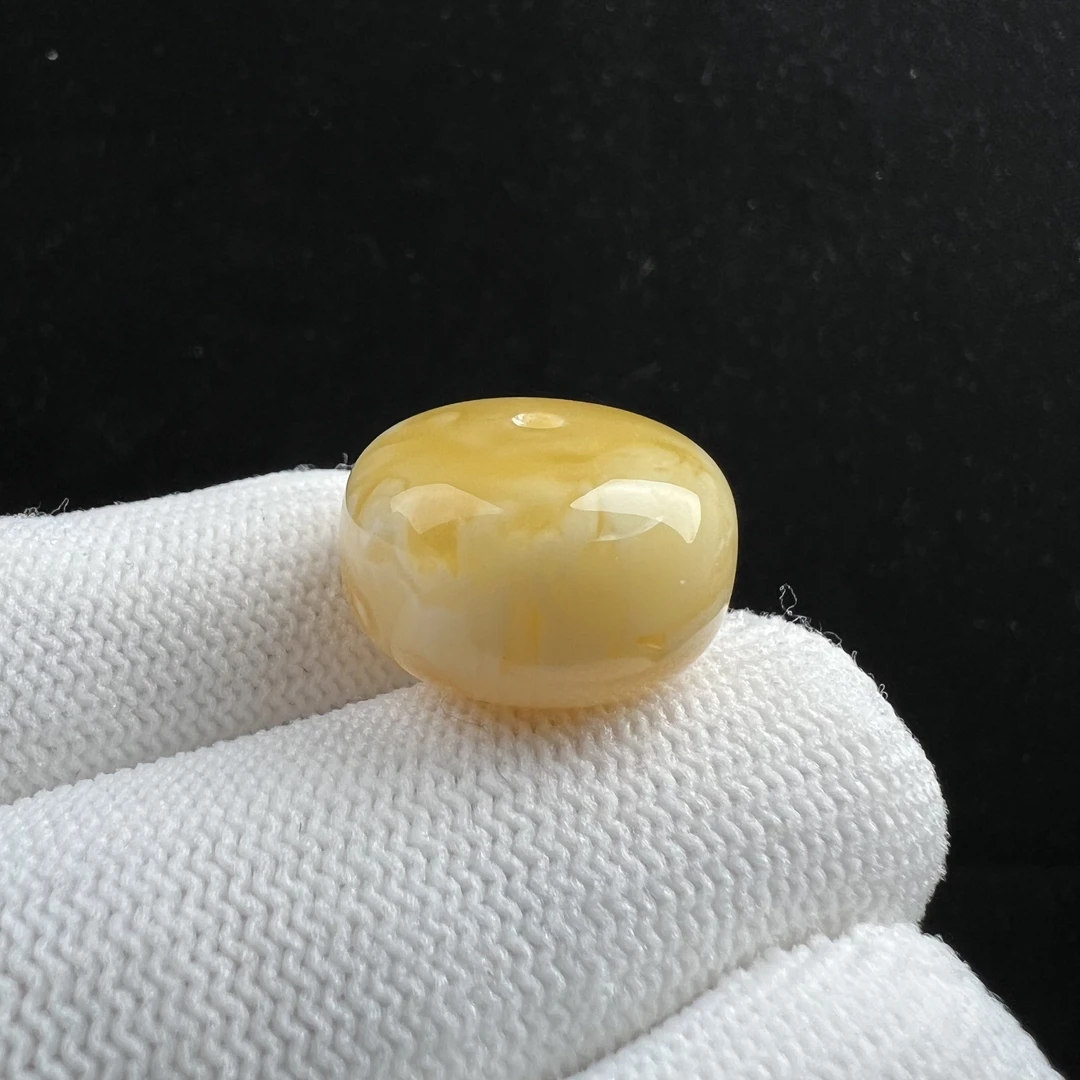 R9965天然原矿俄料蜜蜡 墩子 20*13mm 支持复检