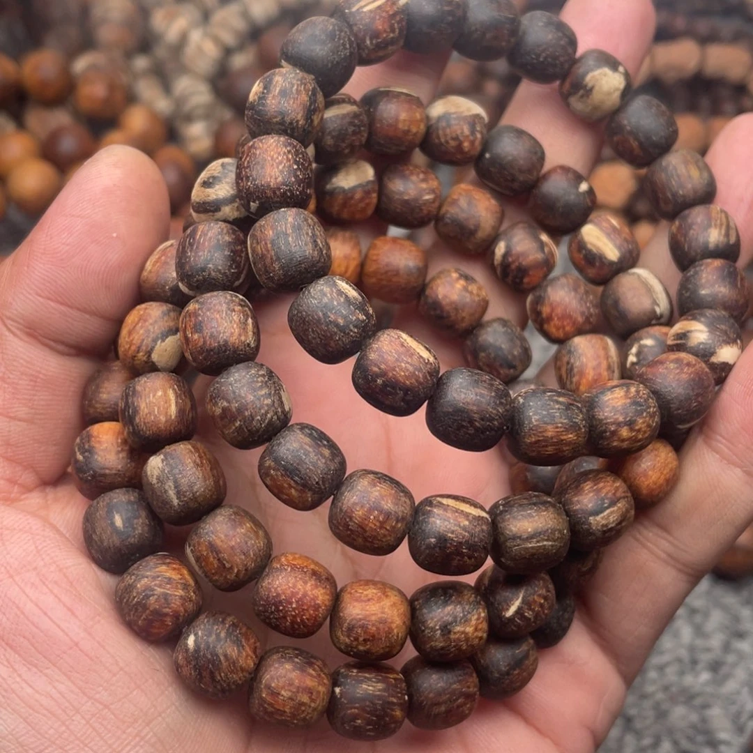 贡木贡木10.10老型夹白四条