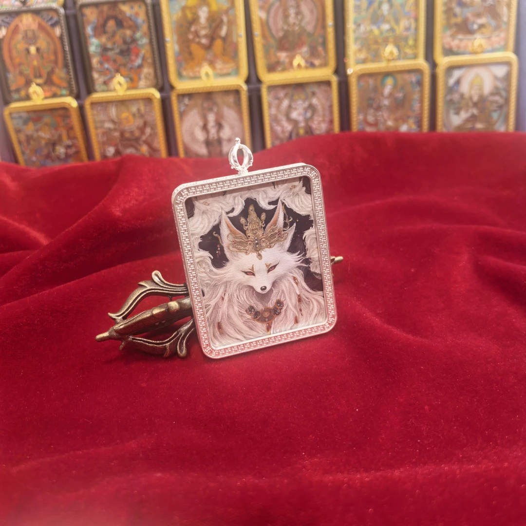 唐卡吊坠 热贡唐卡 手绘唐卡 九尾狐 小九