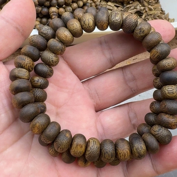 落***晖手串沉香张勺子手串18克加