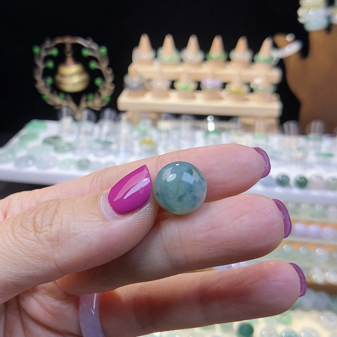 翡翠未镶嵌颈饰12.5飘花圆珠