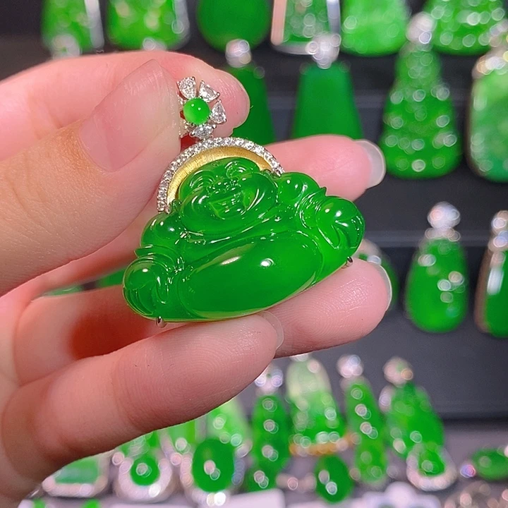 翡翠铂Pt900镶嵌颈饰