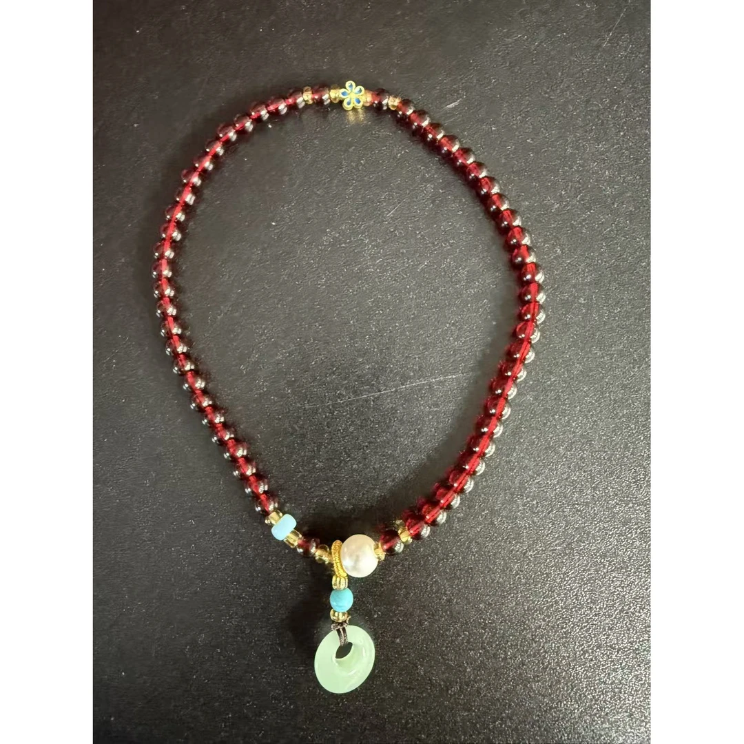 石榴石平安扣+绿珠精美手串（无礼盒）10210