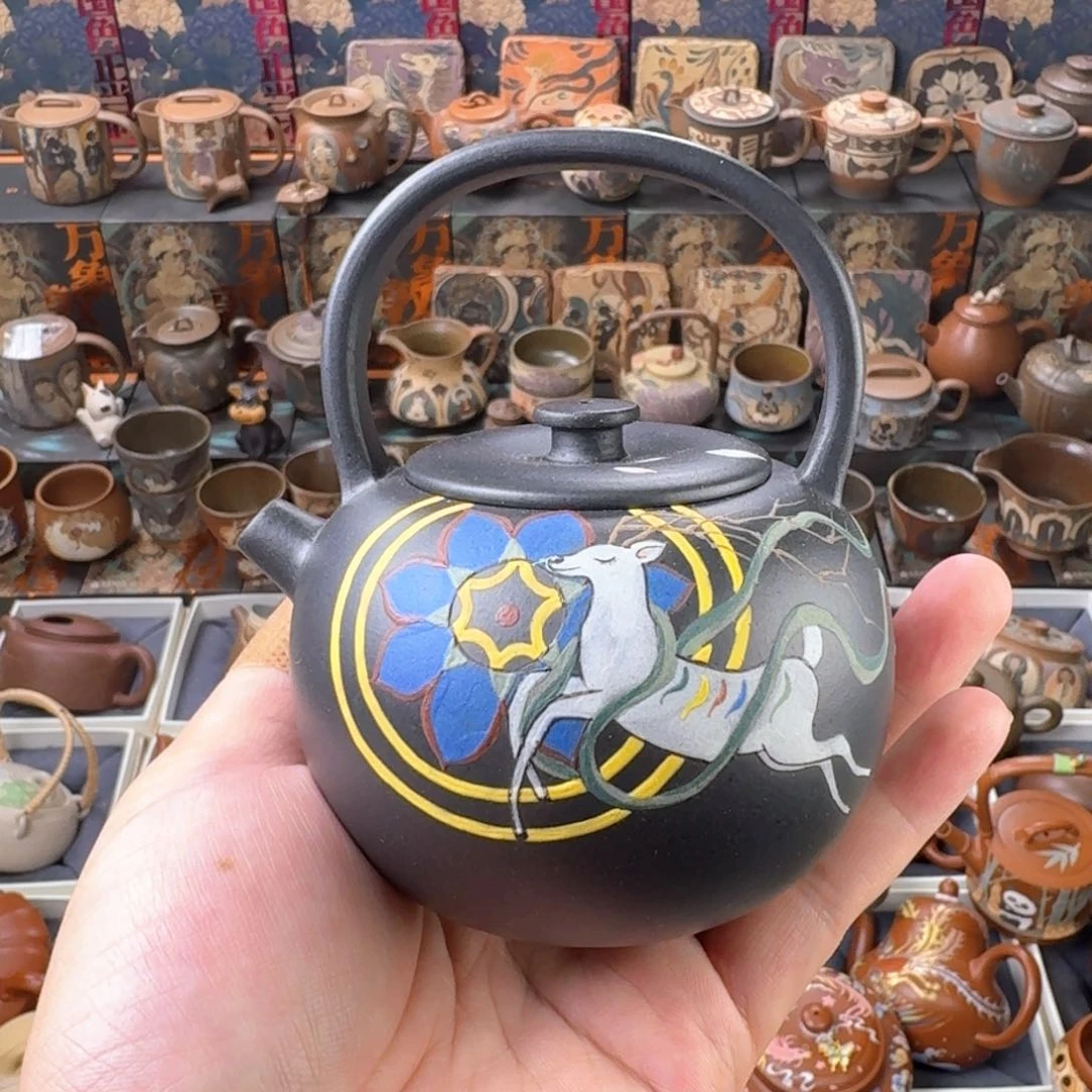 茶壶紫砂200ml精工半手