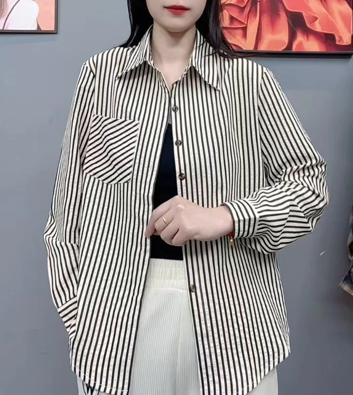 2025春秋时尚百搭新款条纹衬衫遮肉显瘦女士外穿上衣
