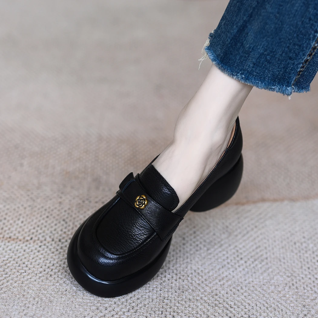 2025春季新款厚底单鞋女圆头软羊皮防水台高跟小金扣乐福鞋