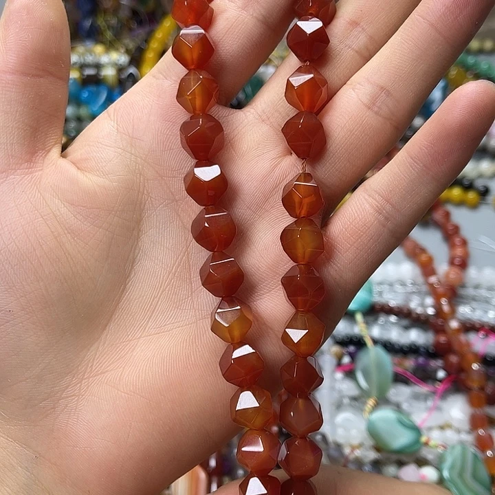 玛瑙/玉髓合金珠宝半成品卡11.5红玛万切一条