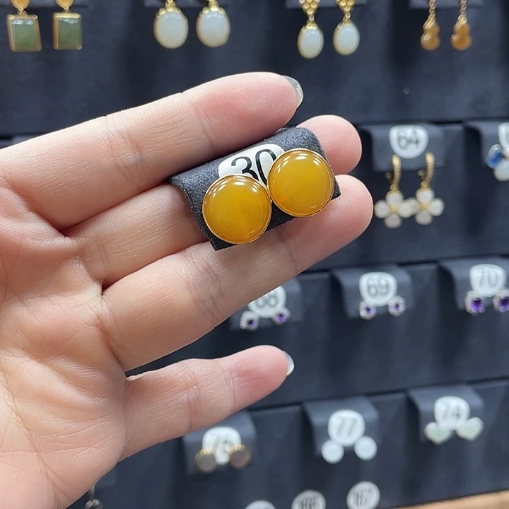 蜜蜡银S925镶嵌耳饰圆牌耳钉30号