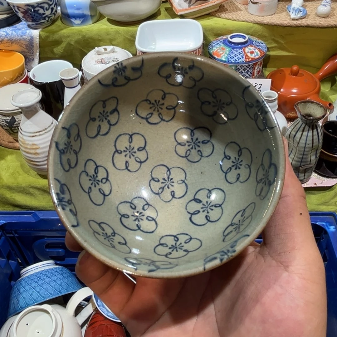 赵***•其他散瓷，默认微瑕，完美者慎拍