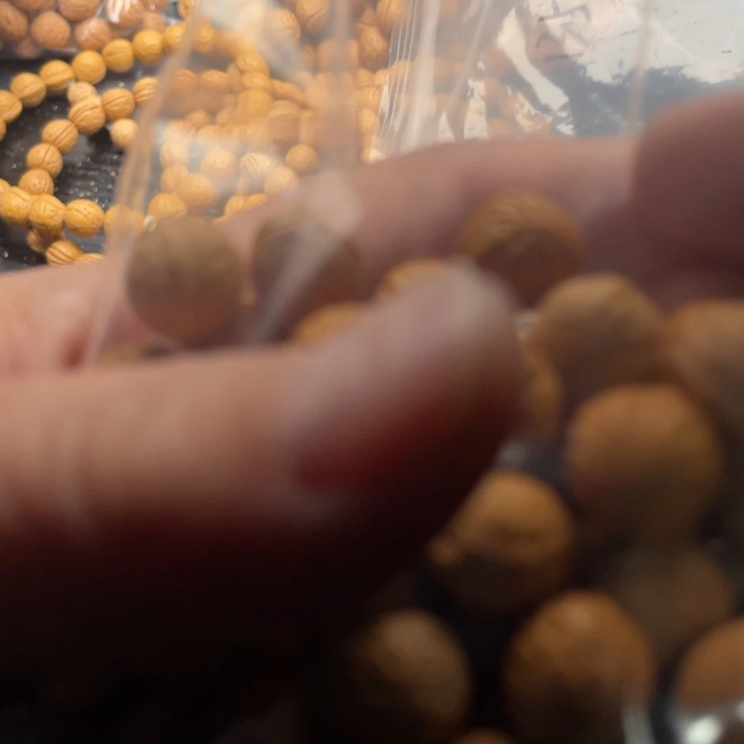 ঞ***步散籽批发小桃核170